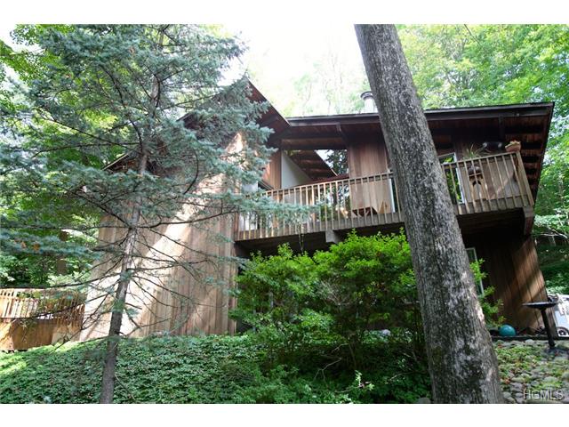 SOLD | 60 Tranquility Road, Suffern, NY 10901 | Mid-Century Modern Contemporary Tree House