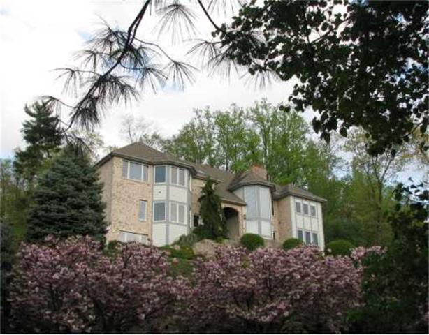 SOLD | 10 Pine Glen Drive, Blauvelt, NY 10913 | Sophisticated Residence with Amazing Hudson Valley Views