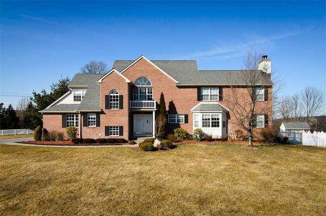 SOLD | 2 Colonial Dr, Goshen, NY 10924 | Luxurious Goshen Colonial Home