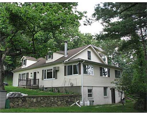 SOLD | 89 Lakeview Dr, Tomkins Cove, NY 10986 | Rockland Short Sale!