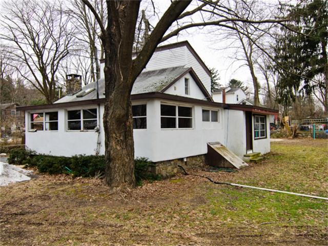 SOLD | 1133 State Route 17a, Greenwood Lake, NY 10925 | Charming Greenwood Lake Home