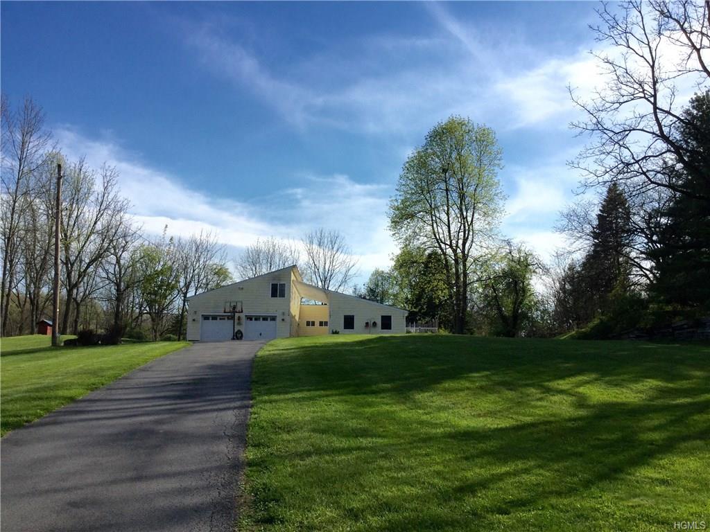 SOLD | 71 Ryerson Road, Warwick NY 10990 | Contemporary Home on a Beautiful Lot