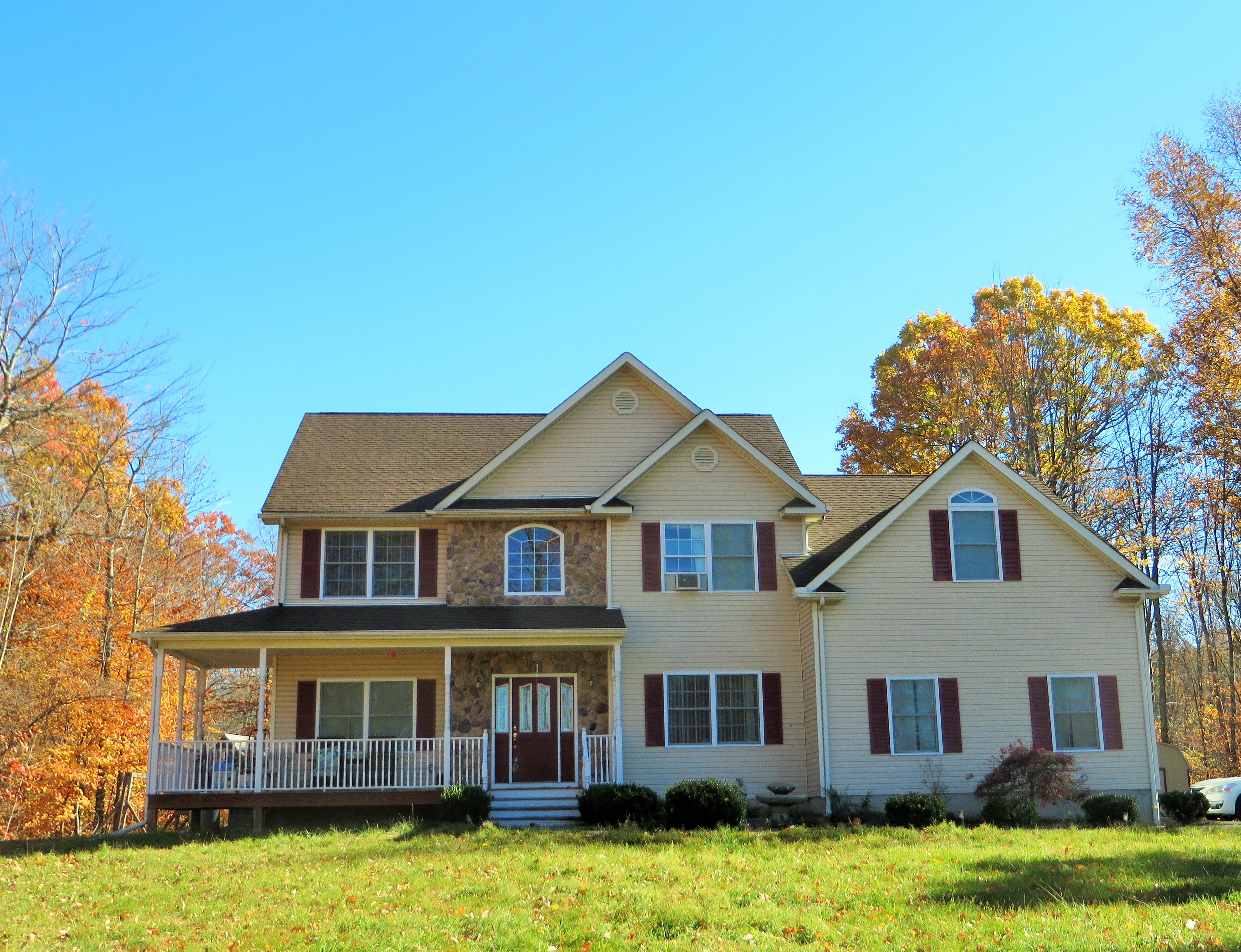 SOLD!! | 13 Jupiter Drive, Modena NY 12548 | Pristine Neighborhood in Lovely Country Setting
